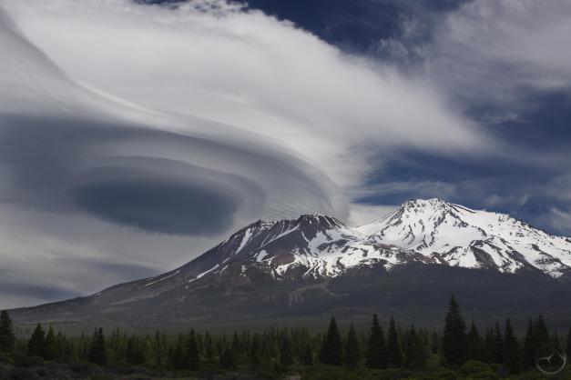 Cascades, Mt Shasta - May2015 047 (Custom)