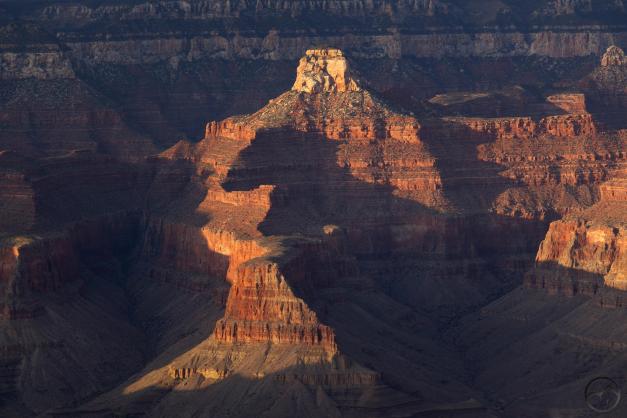 Sunset on Buddha Temple.