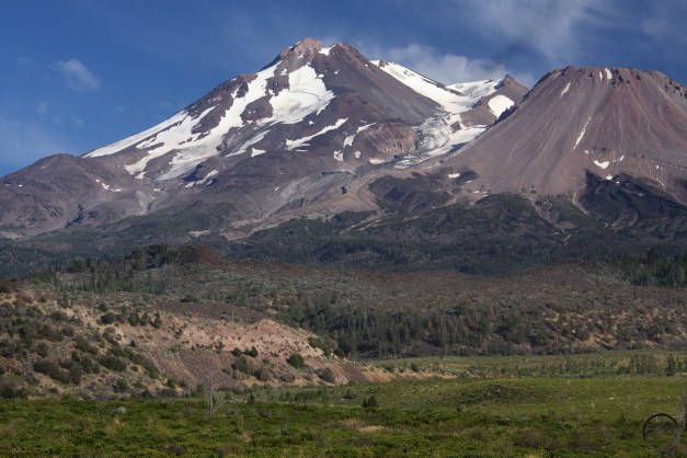 While a sliver of the Hotlum Glacier is visible, the Bolam and Whitney Glaciers are clearly visible and magnificent.